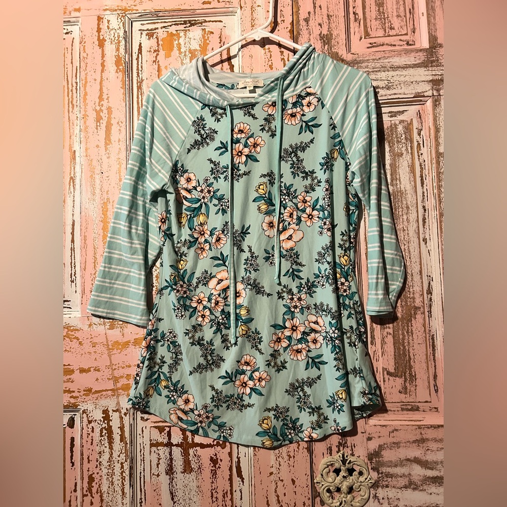 Ultra Flirt Mint Floral Hooded Tunic with Striped Sleeves